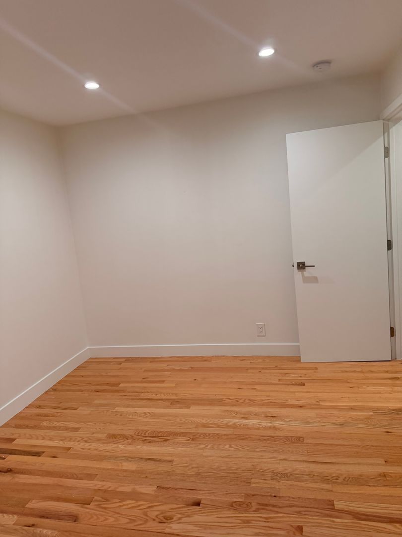 2 Bedroom 1 Bathroom in the heart of Santa Ana property image