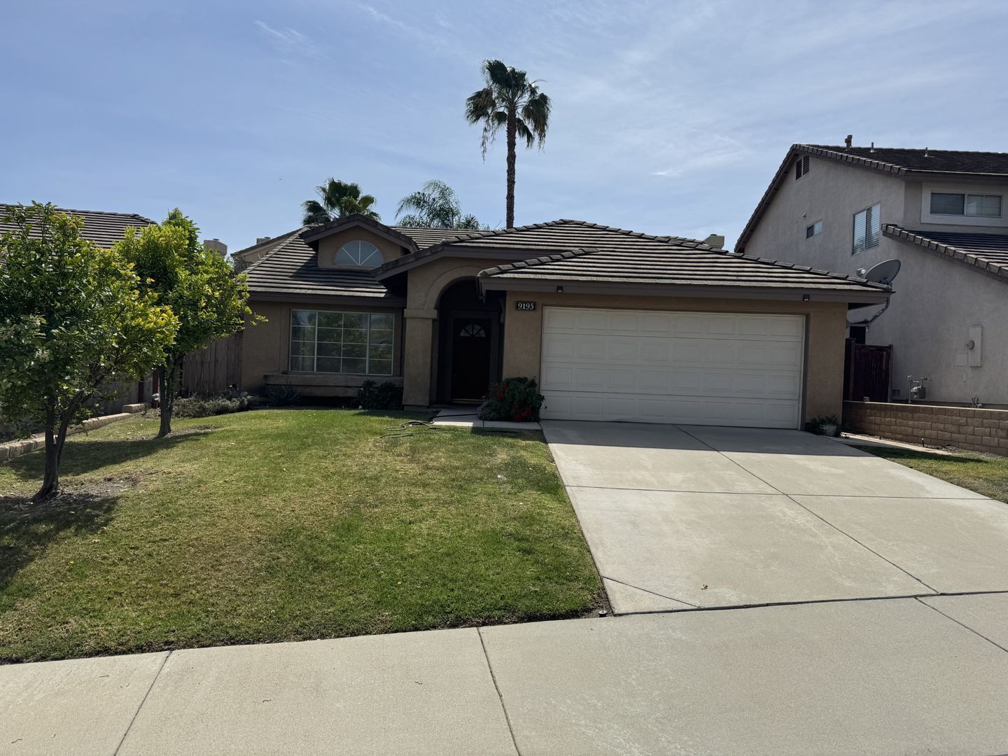 3 bed 2 bath Single story house in South Corona for lease property image