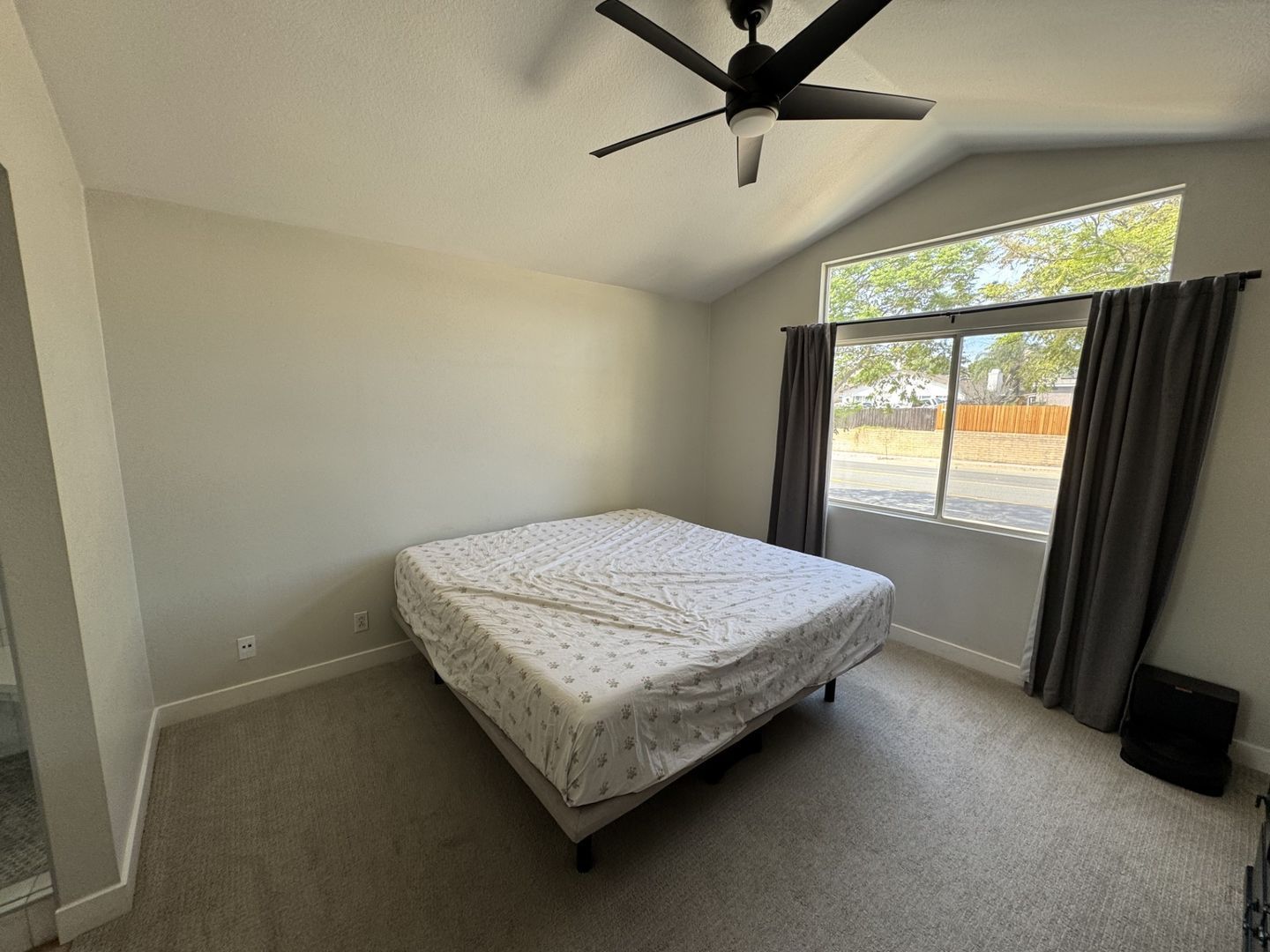 Beautiful 3 bed 2.5 bath Corona home in gated community for lease property image