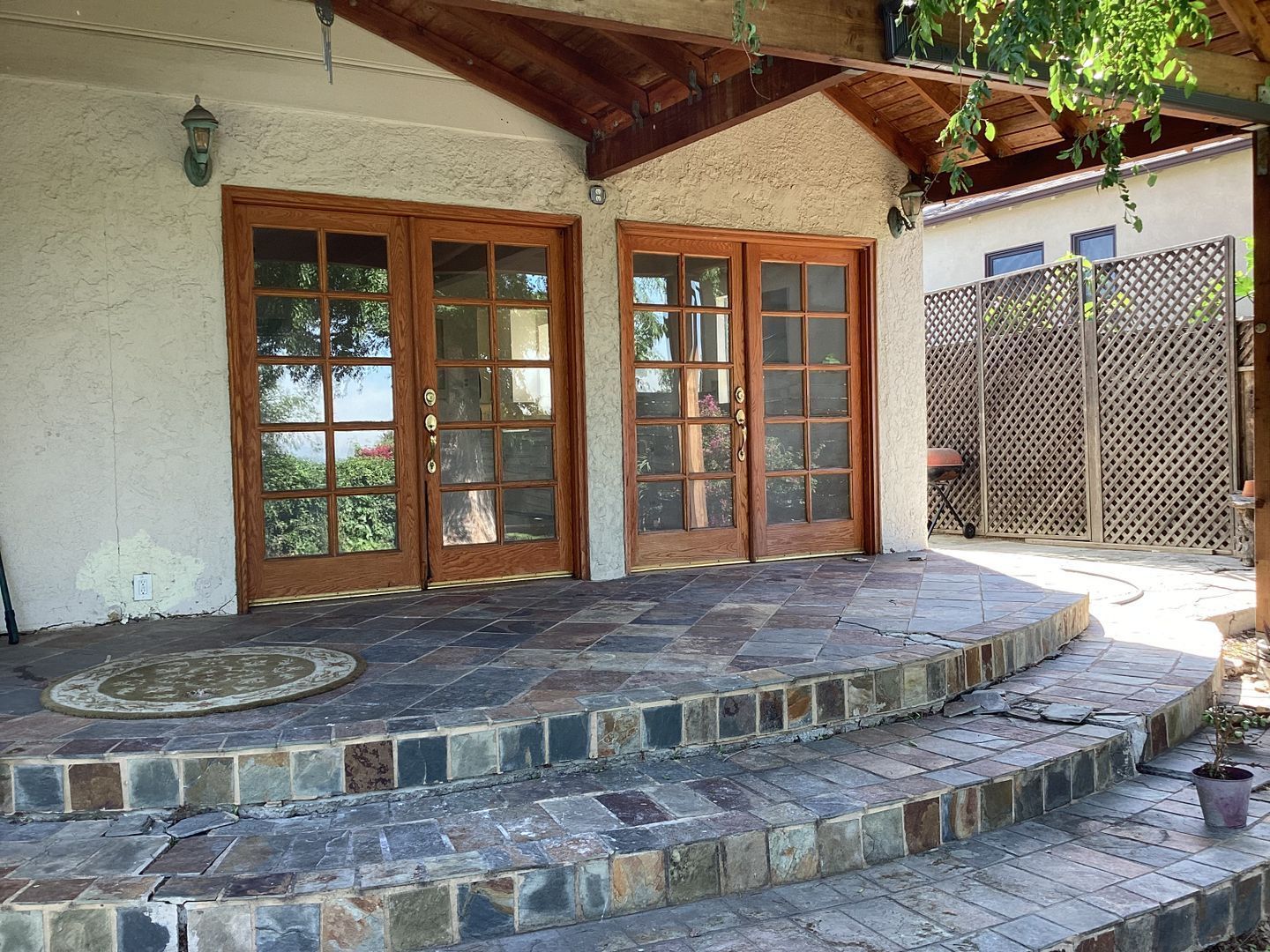 Montecito Heights with Breathtaking Views! property image