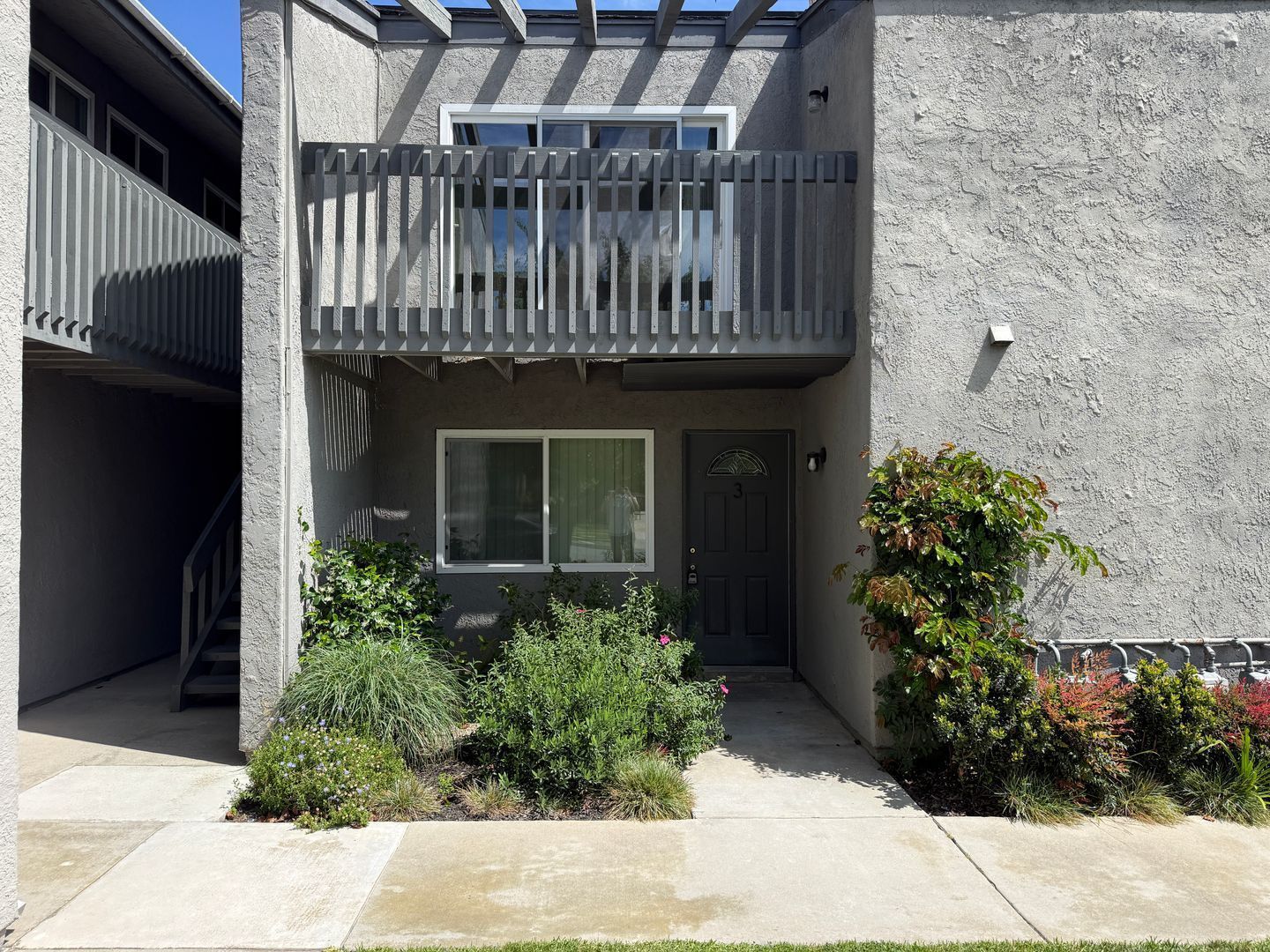 Just renovated!  Bike to the beach! property image