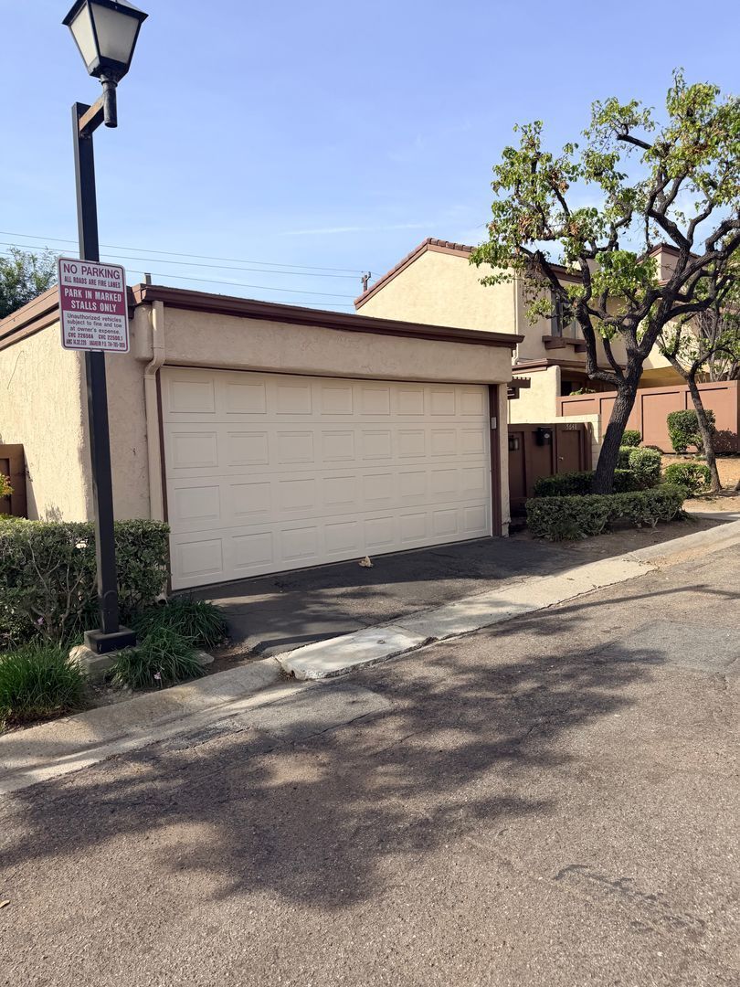 2 bed / 2 bath in Anaheim Hills! property image