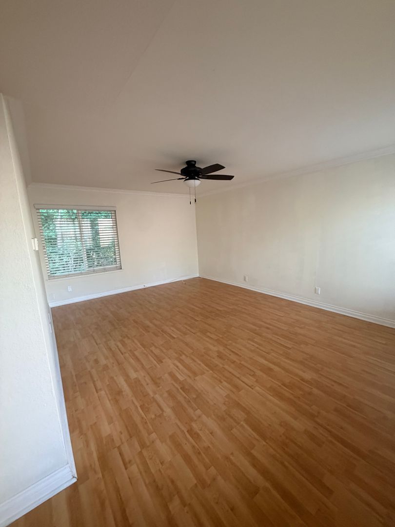 2 bed / 2 bath in Anaheim Hills! property image