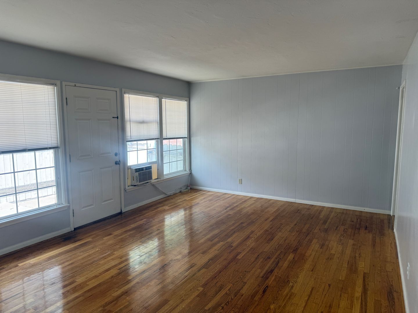 3 Bed/ 1 bath Monrovia property image