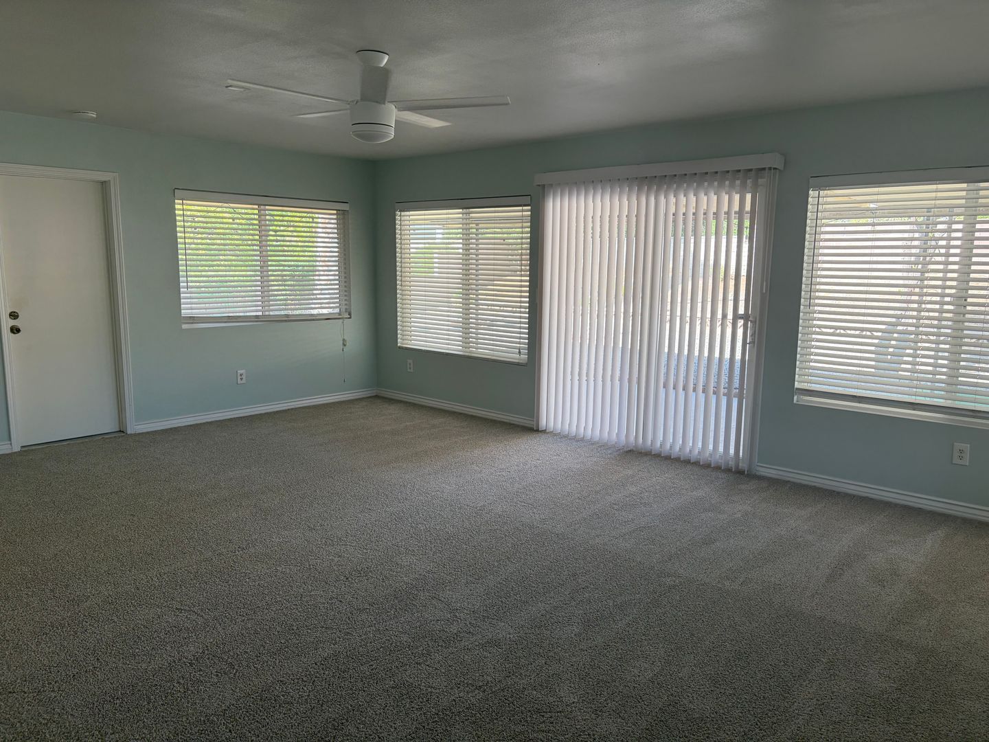 55+ Community! Turnkey Home Awaits You! property image