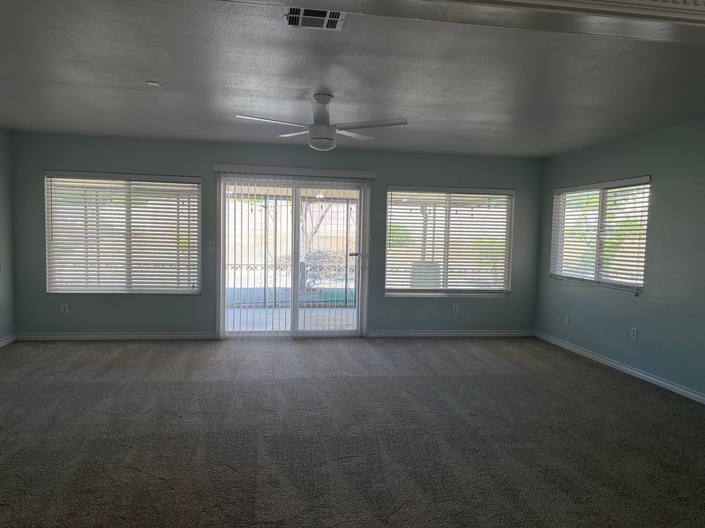 55+ Community! Turnkey Home Awaits You! property image