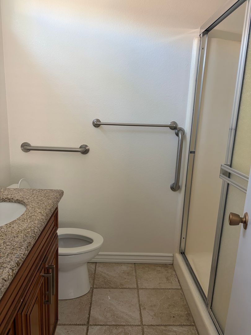 55+ Community! Turnkey Home Awaits You! property image
