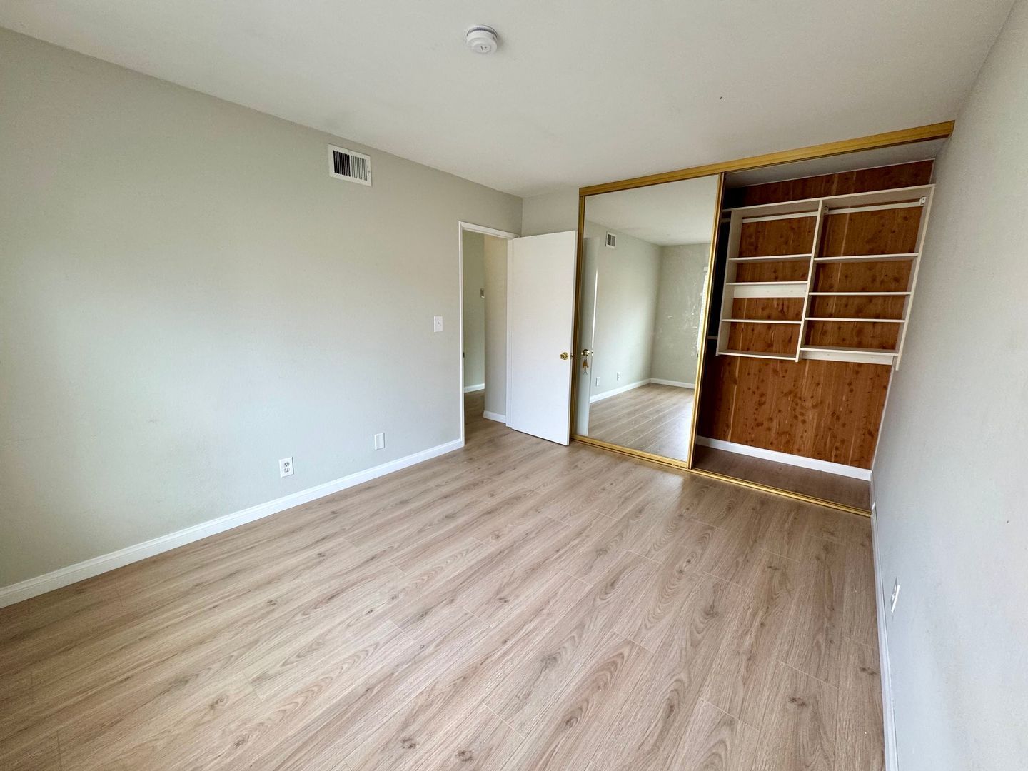 Enjoy Beautiful Torrance Living property image