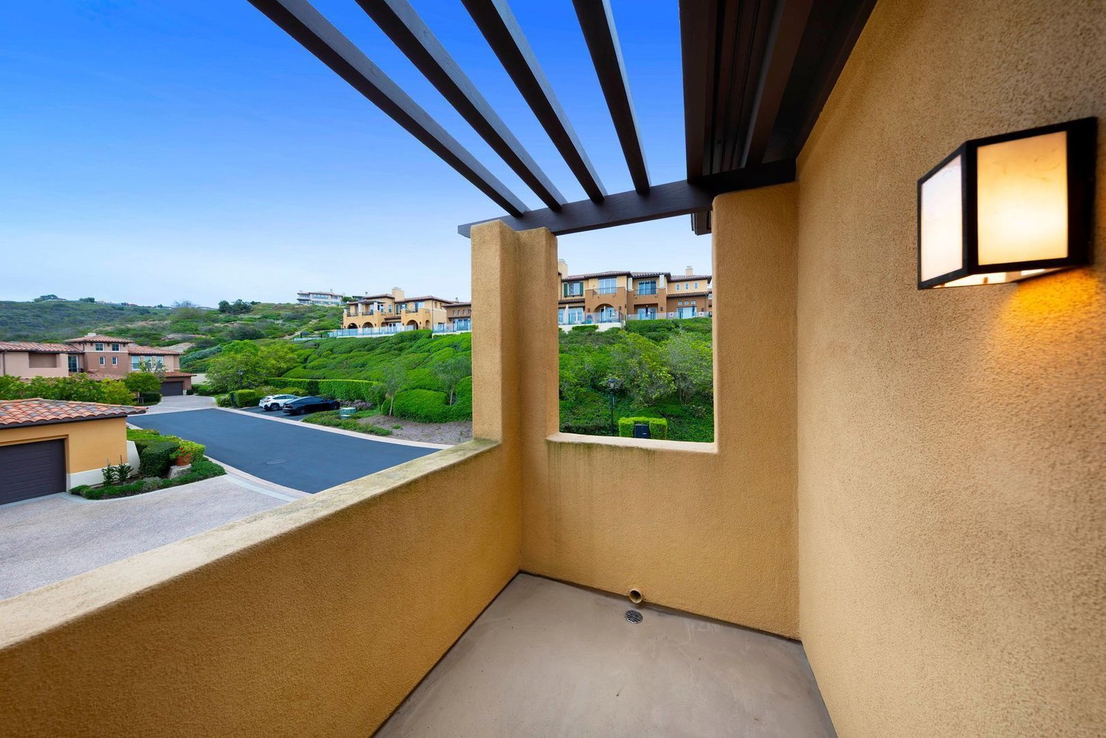 Newport Coast - Altezza - 3 bedroom 3bath property image