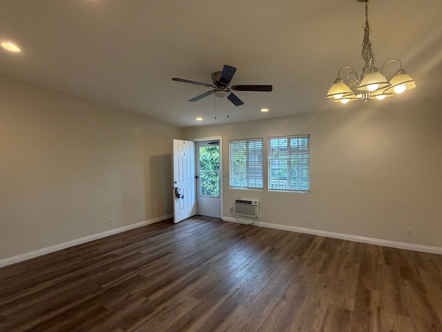 Upgraded upstairs 1 bed / 1 bath with Detached garage! property image