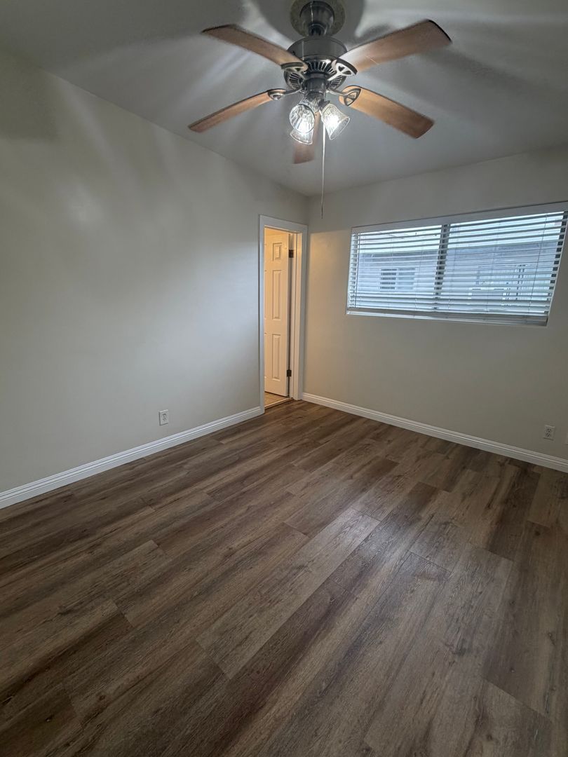 Upgraded upstairs 1 bed / 1 bath with Detached garage! property image