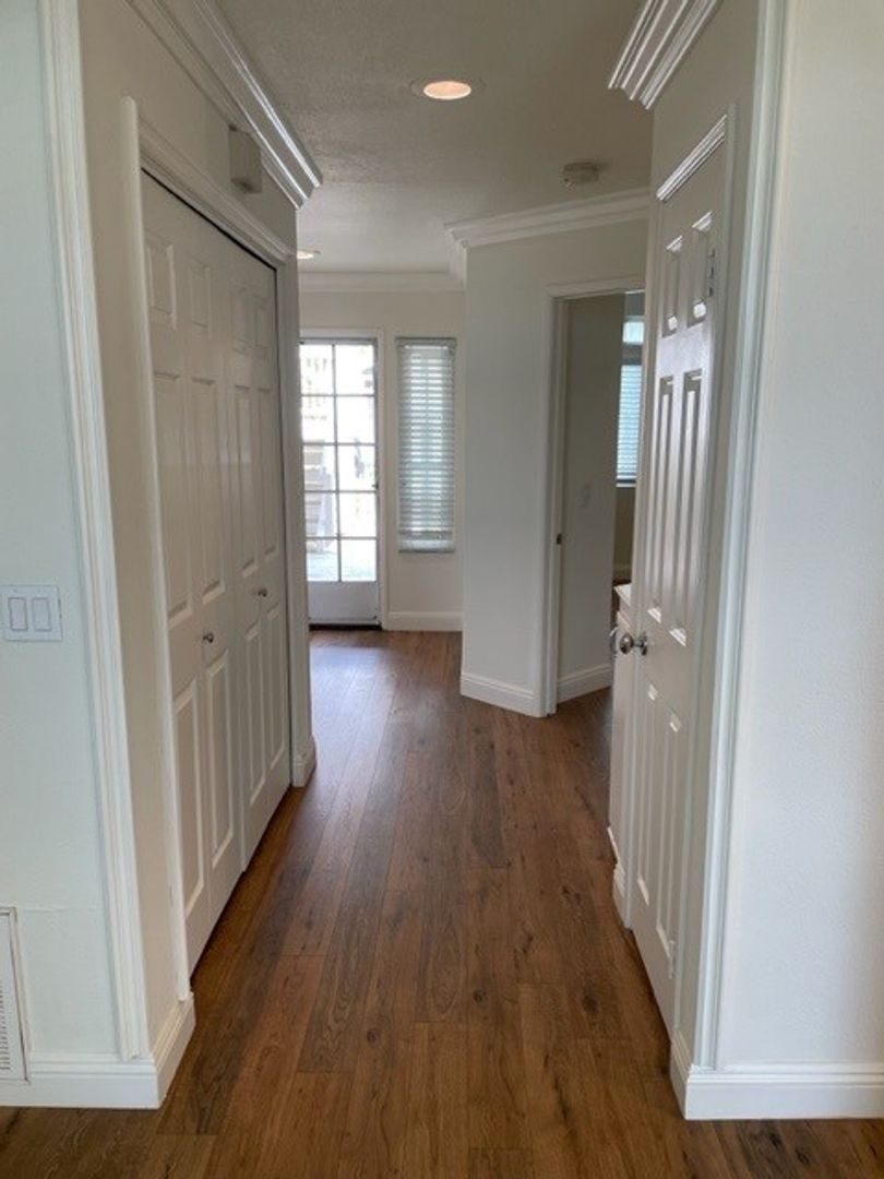 One bedroom condo available in the Windrift Community of Laguna Niguel property image