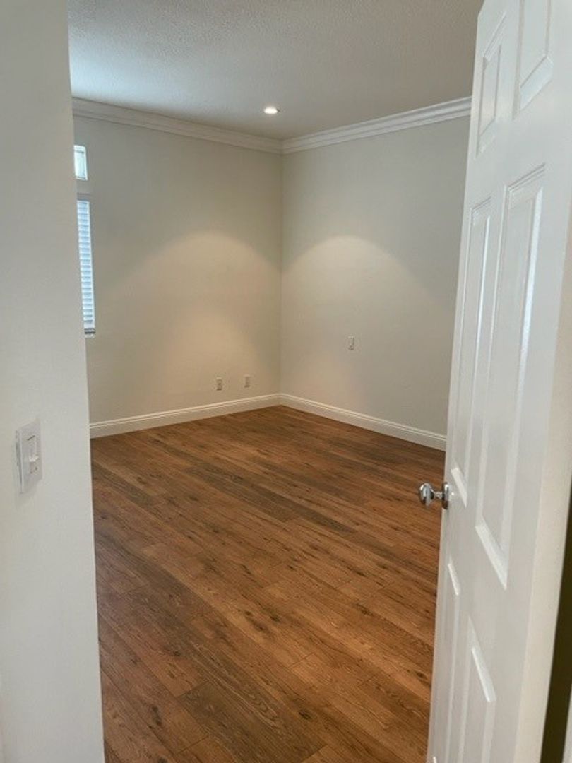 One bedroom condo available in the Windrift Community of Laguna Niguel property image