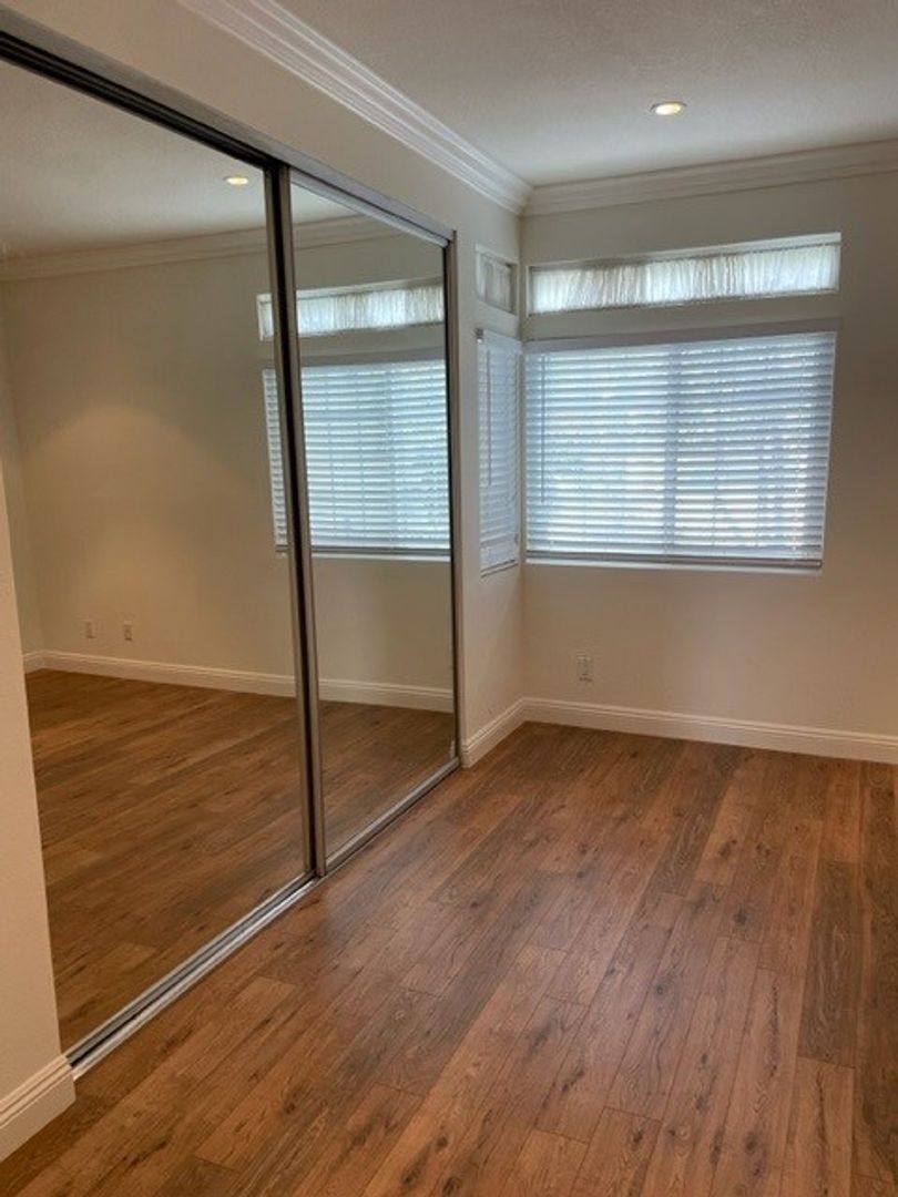 One bedroom condo available in the Windrift Community of Laguna Niguel property image