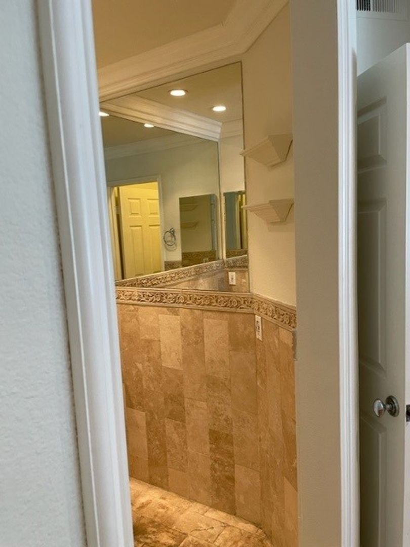 One bedroom condo available in the Windrift Community of Laguna Niguel property image