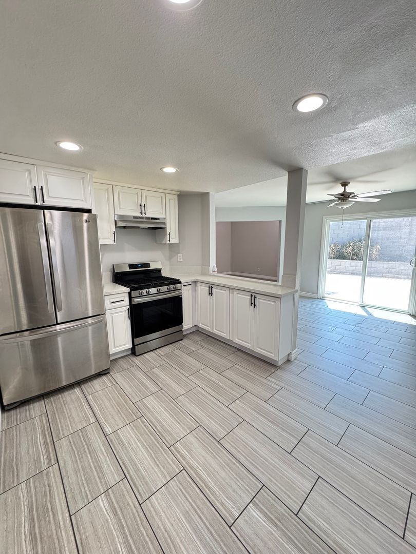 Beautiful 4- Bedroom Home property image