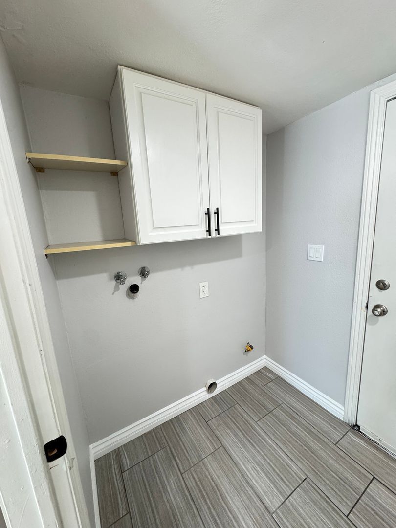 Beautiful 4- Bedroom Home property image