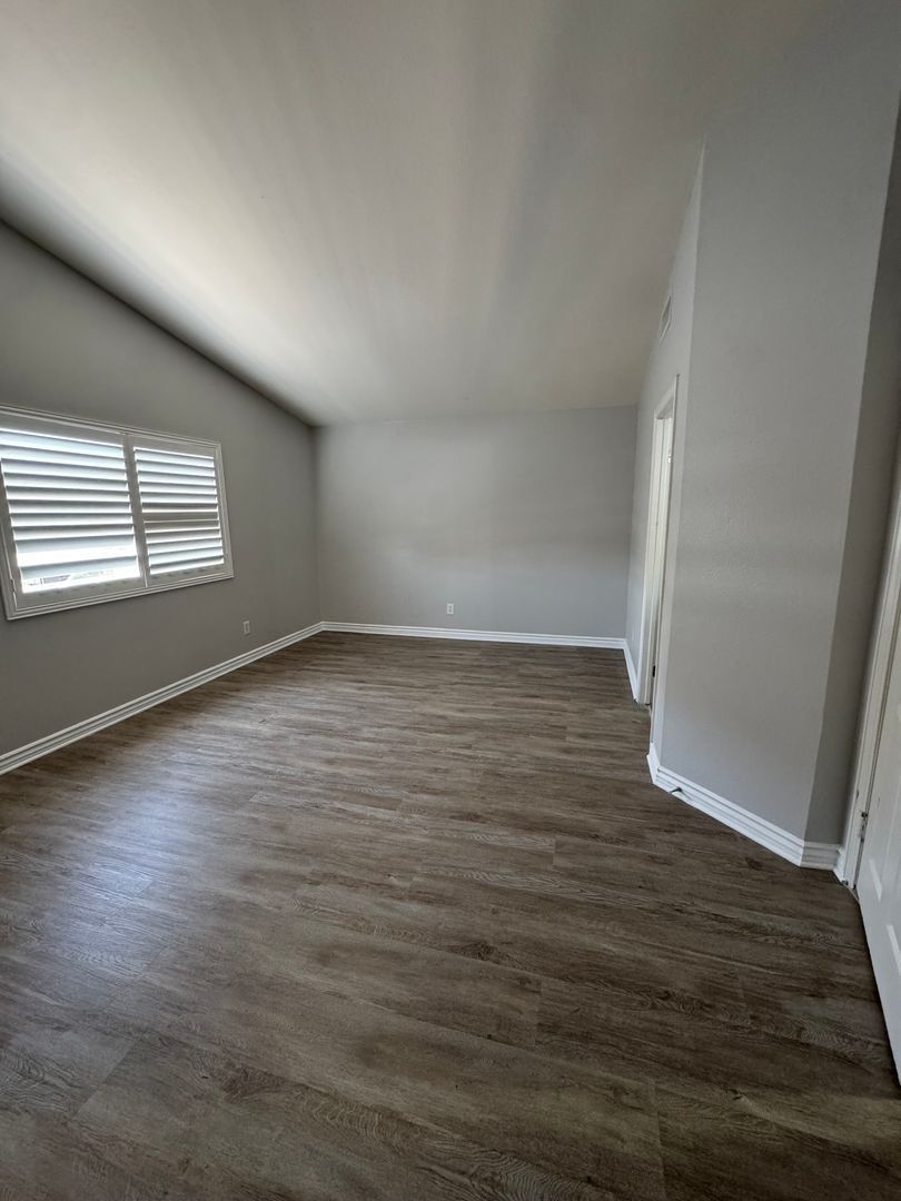 Beautiful 4- Bedroom Home property image