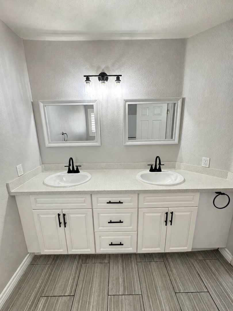 Beautiful 4- Bedroom Home property image