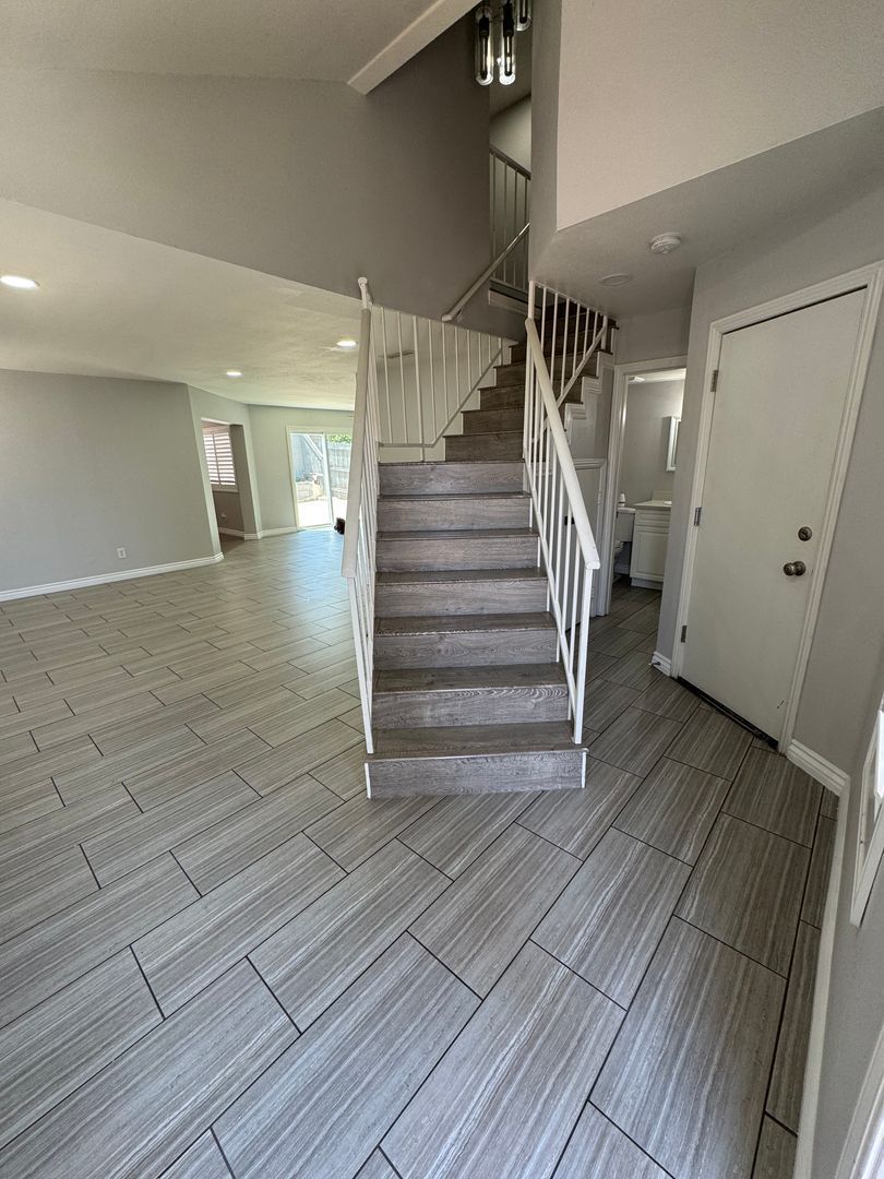 Beautiful 4- Bedroom Home property image