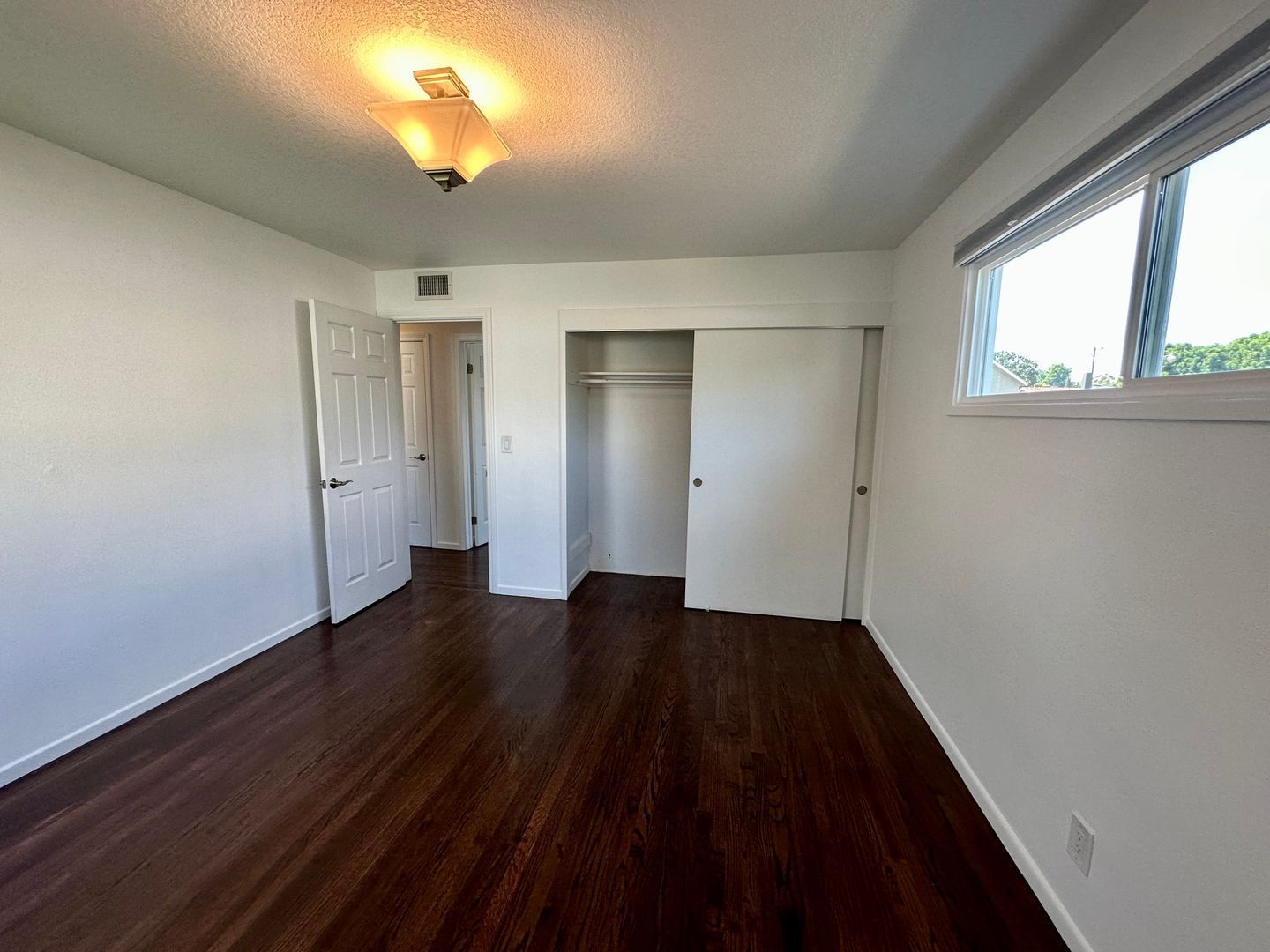 3 Bedroom 2 Bathroom Home in Fullerton property image