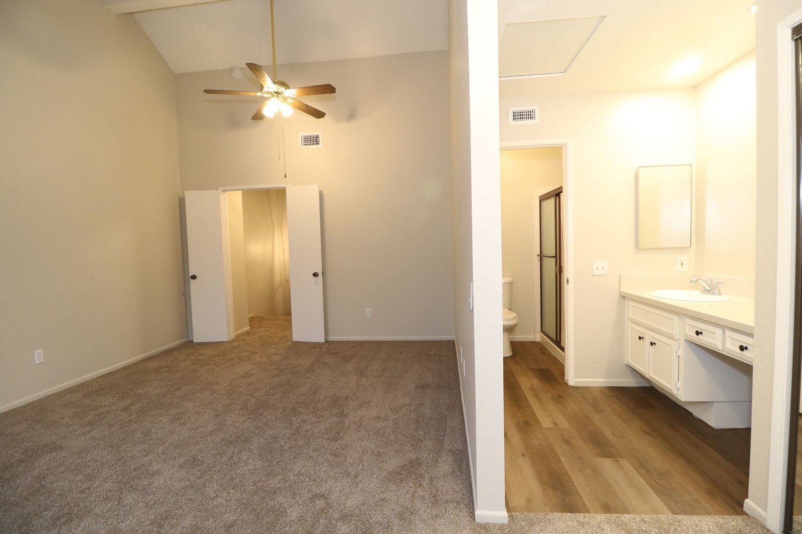 San Dimas Townhouse in Park-Like Setting property image