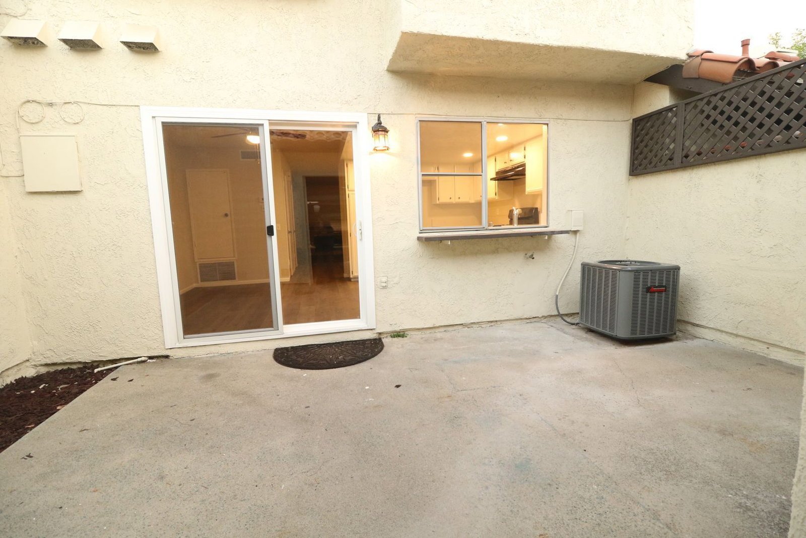 San Dimas Townhouse in Park-Like Setting property image