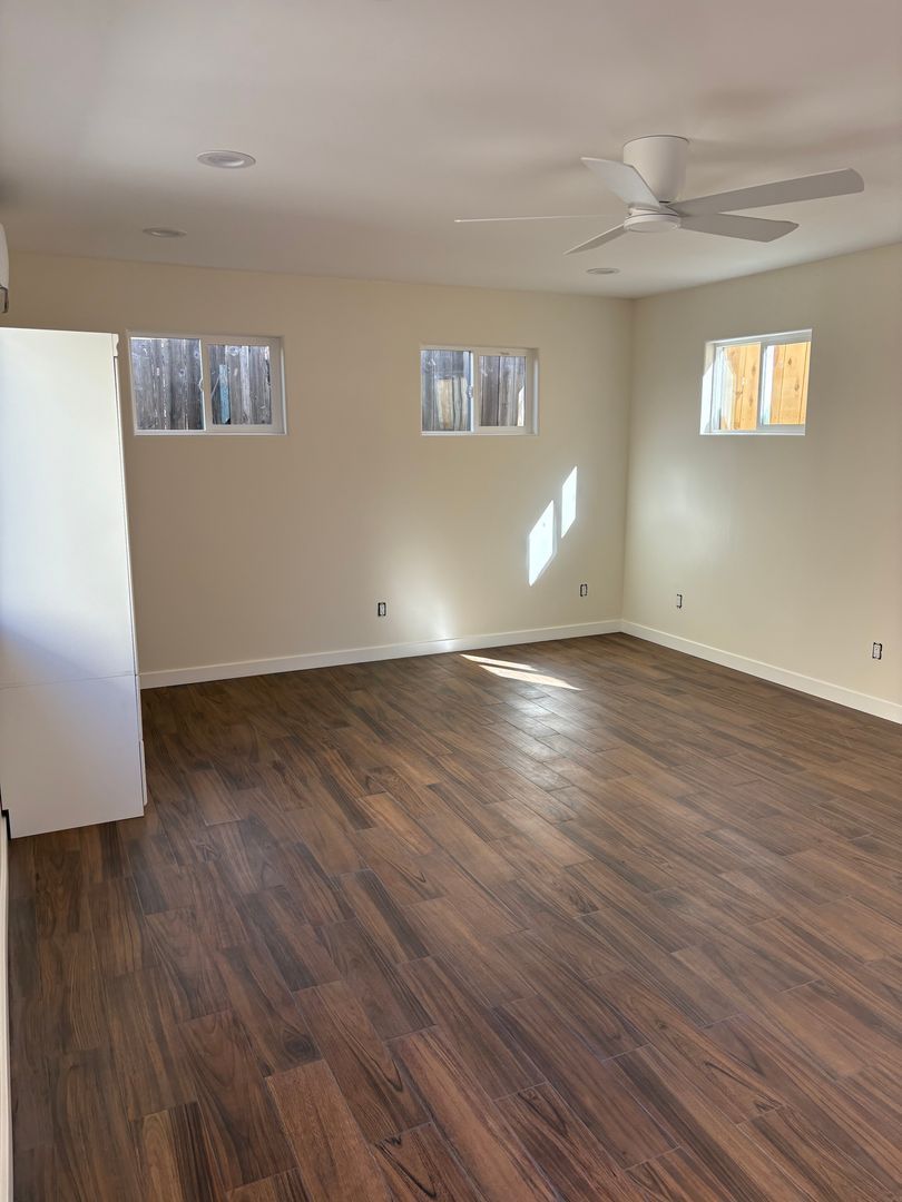 Upgraded STUDIO Near Oceanside Beach Available!!! property image