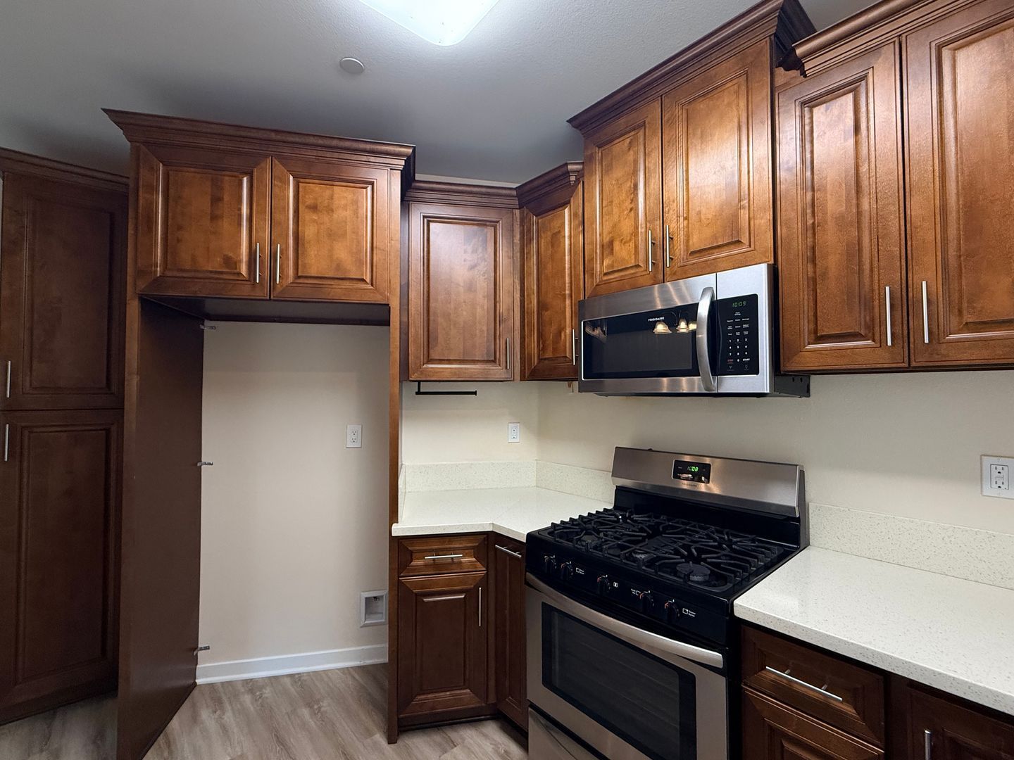 3 Bed 2 1/2 Bath with Direct Access Two Car Garage property image