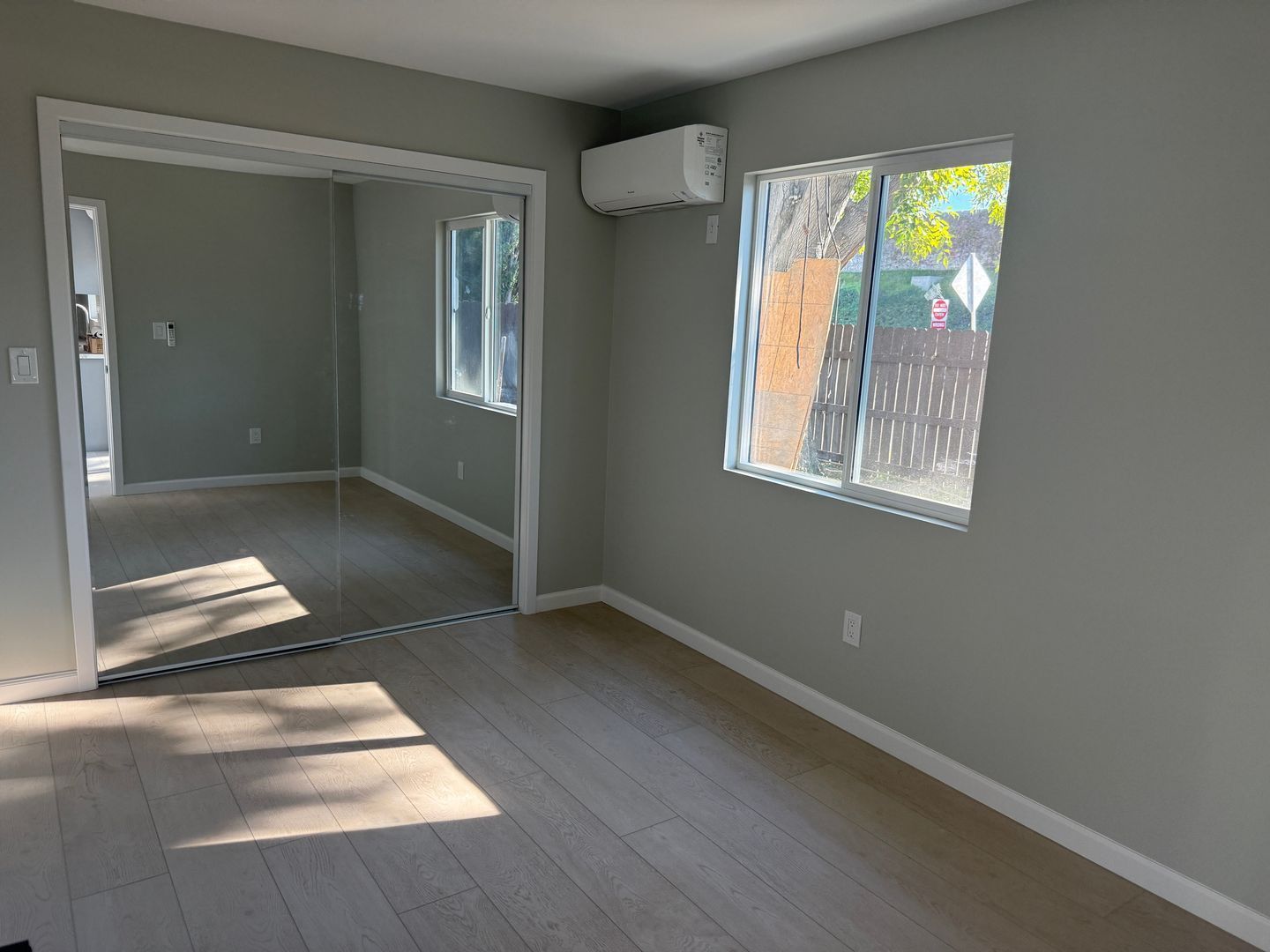 2 Bedroom/ 1 Bathroom In Pasadena property image