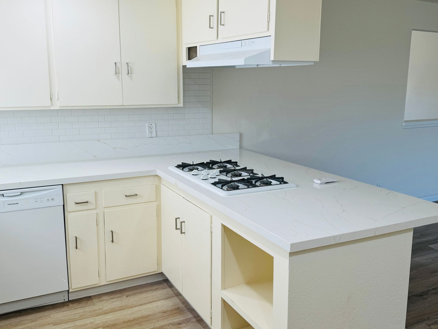 3 Beds, 2 Baths home in Glendora property image