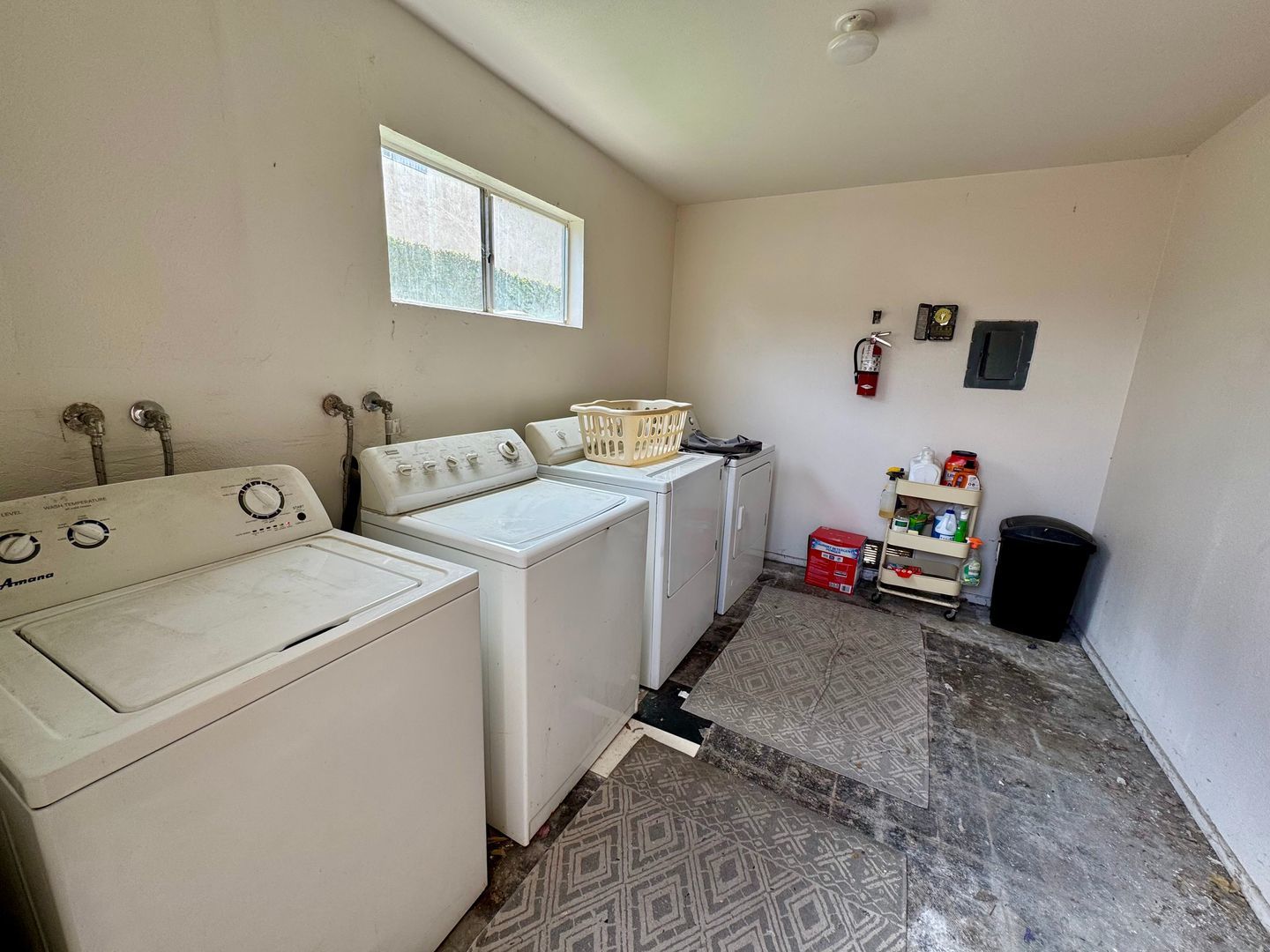 2bd / 1 ba available today in Huntington Beach! property image