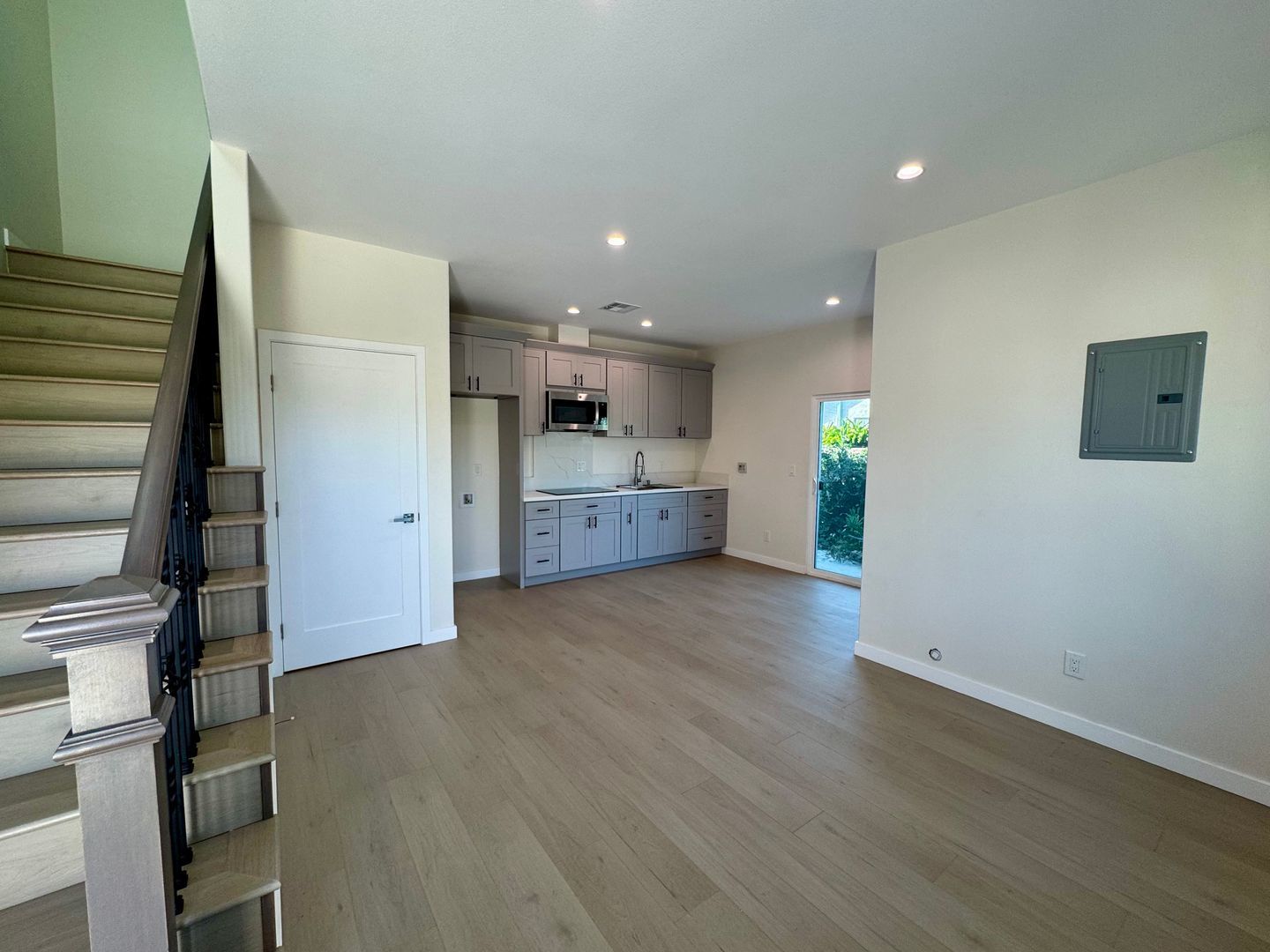 Brand new 2 bedroom 2 Bath unit in DeForest, North Long Beach property image