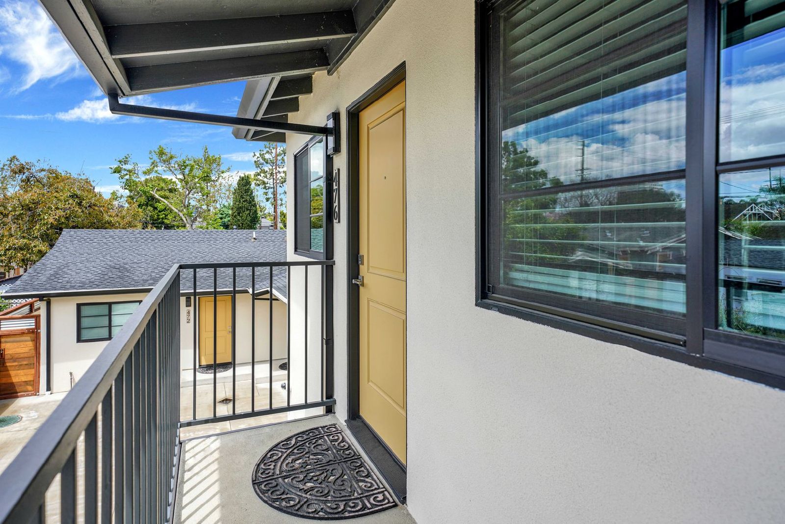 1 bed 1 bath upstairs unit property image