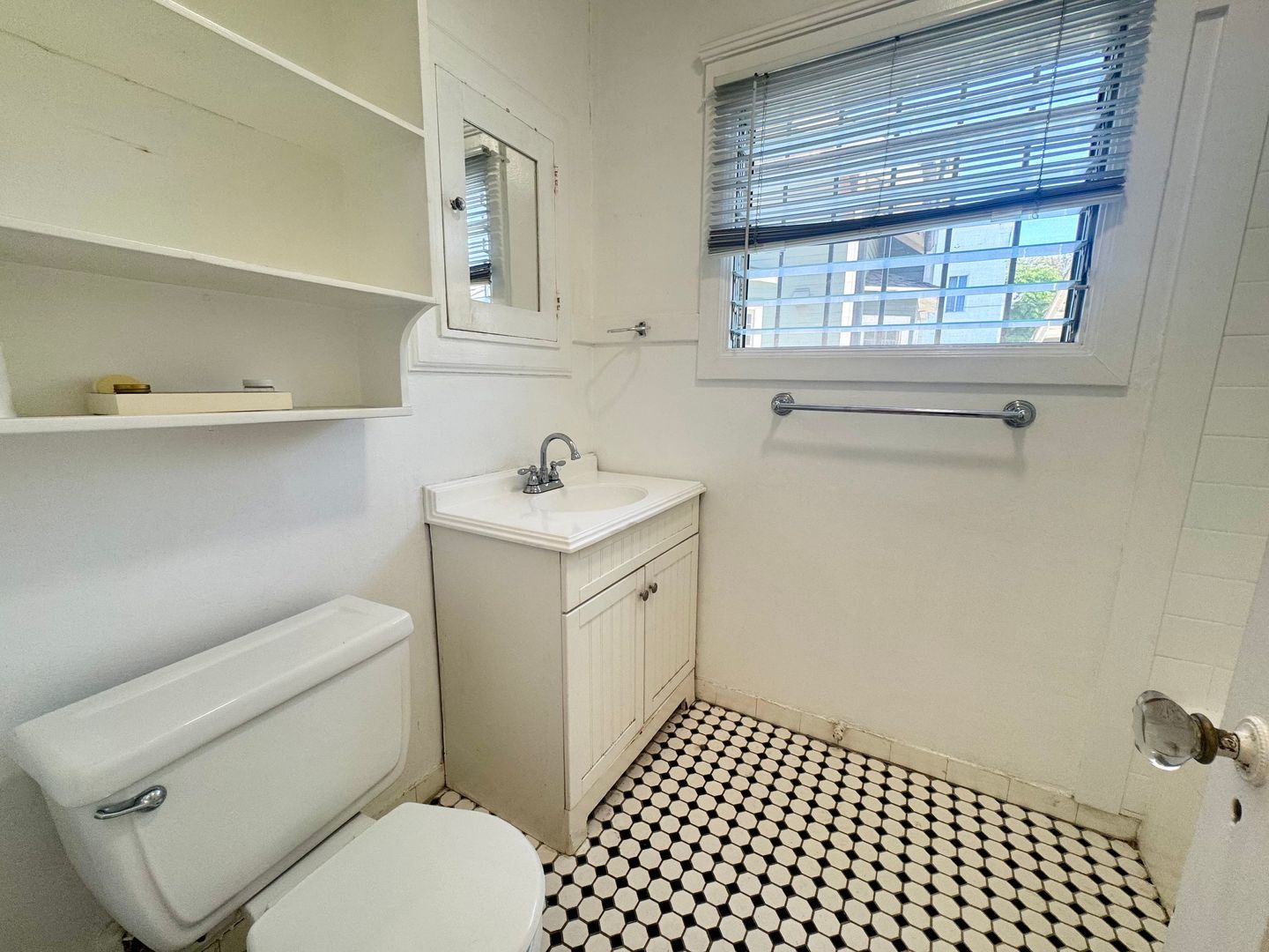 Lovely 2 Bedroom 1 bath Unit for Lease in Bluff Park property image