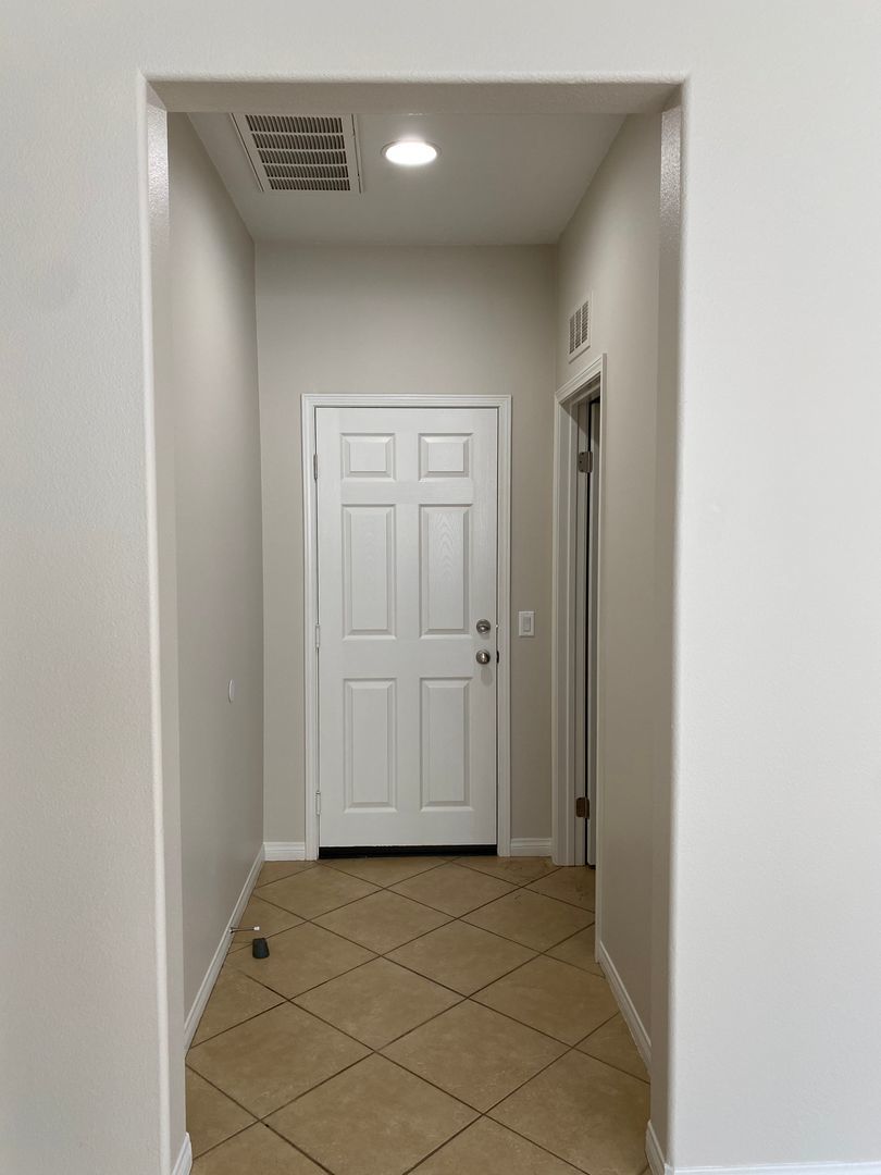 Beautiful 5 Bedroom Home in Murrieta Available! property image