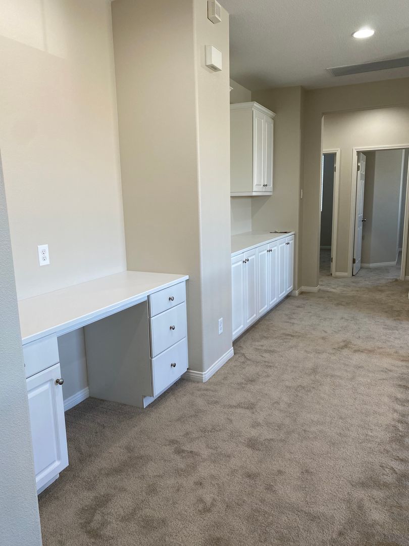Beautiful 5 Bedroom Home in Murrieta Available! property image