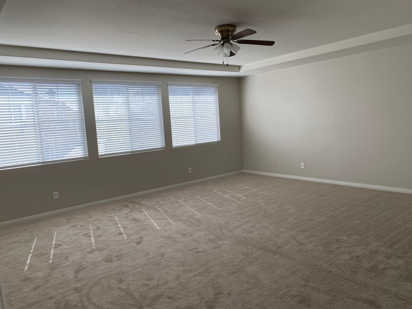 Beautiful 5 Bedroom Home in Murrieta Available! property image