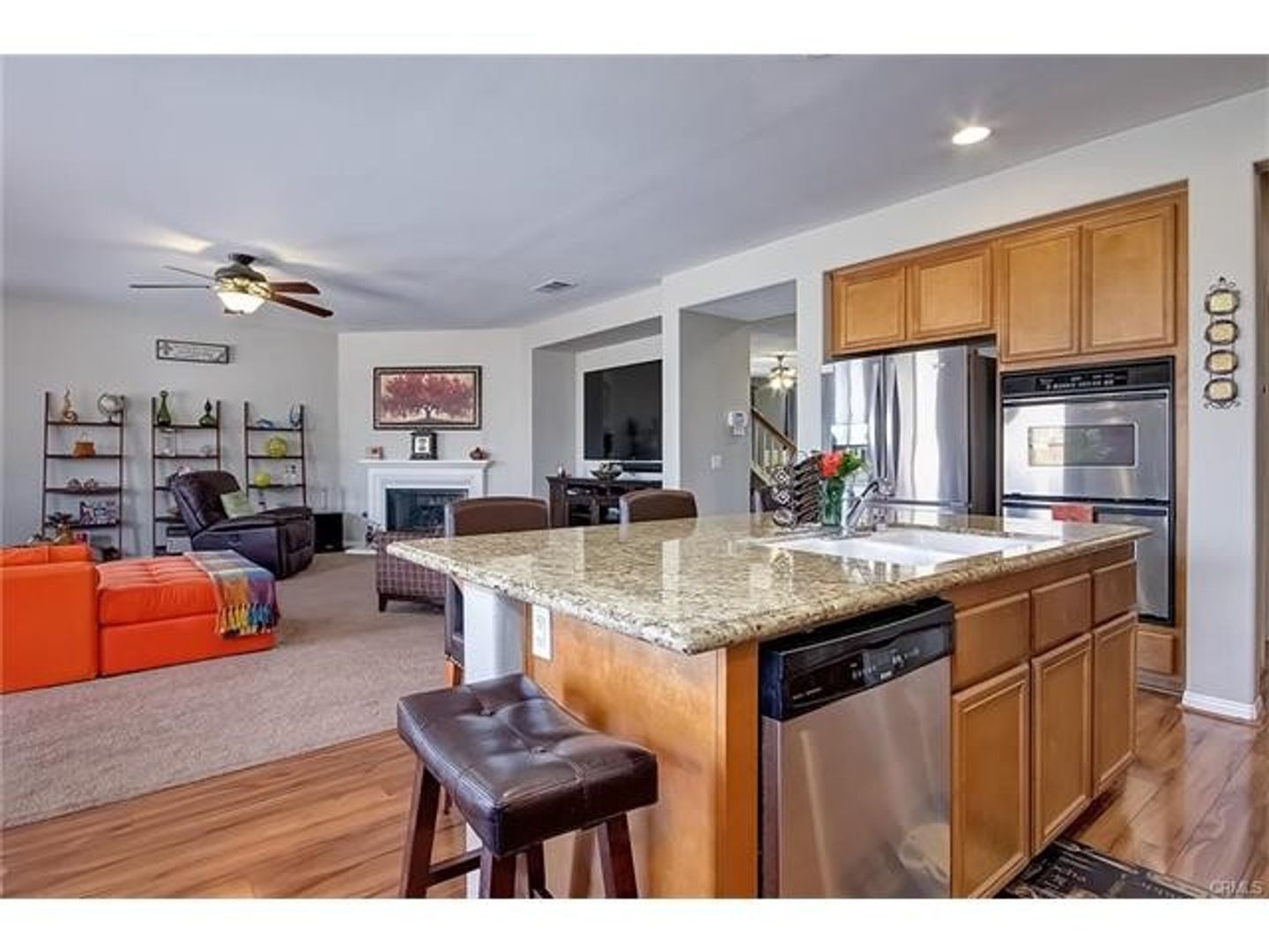 5 Bed 3 Full Bath Corona Pool House property image