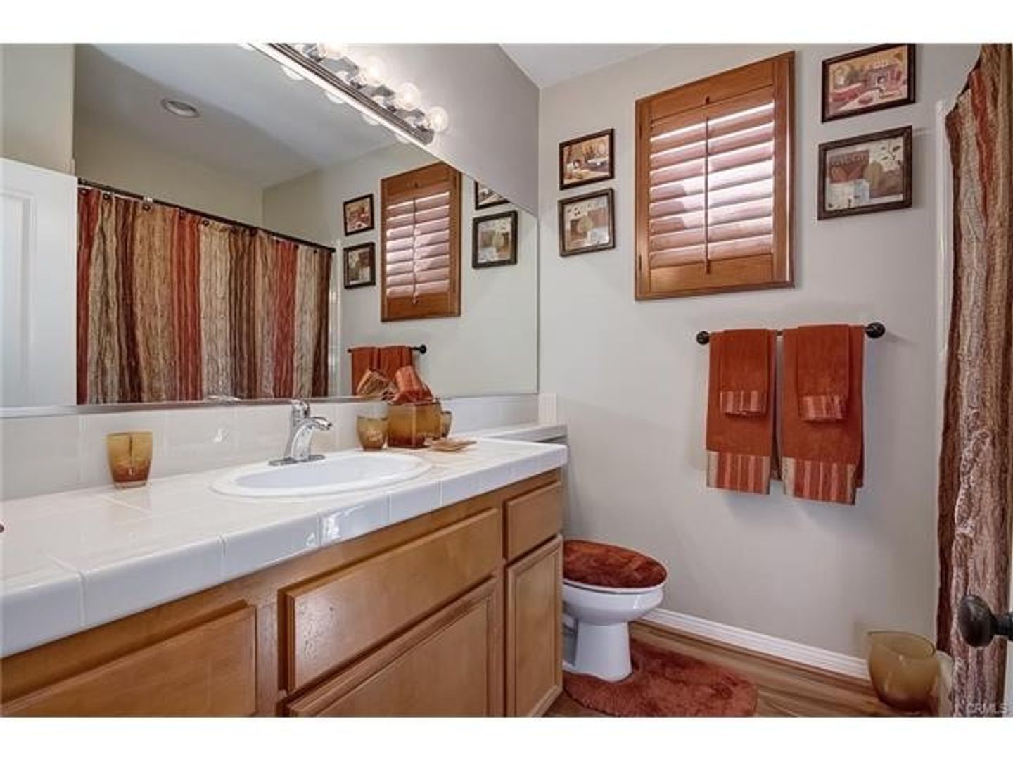 5 Bed 3 Full Bath Corona Pool House property image