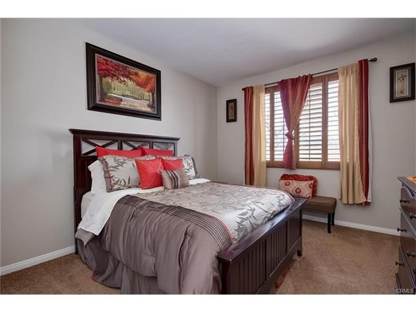 5 Bed 3 Full Bath Corona Pool House property image