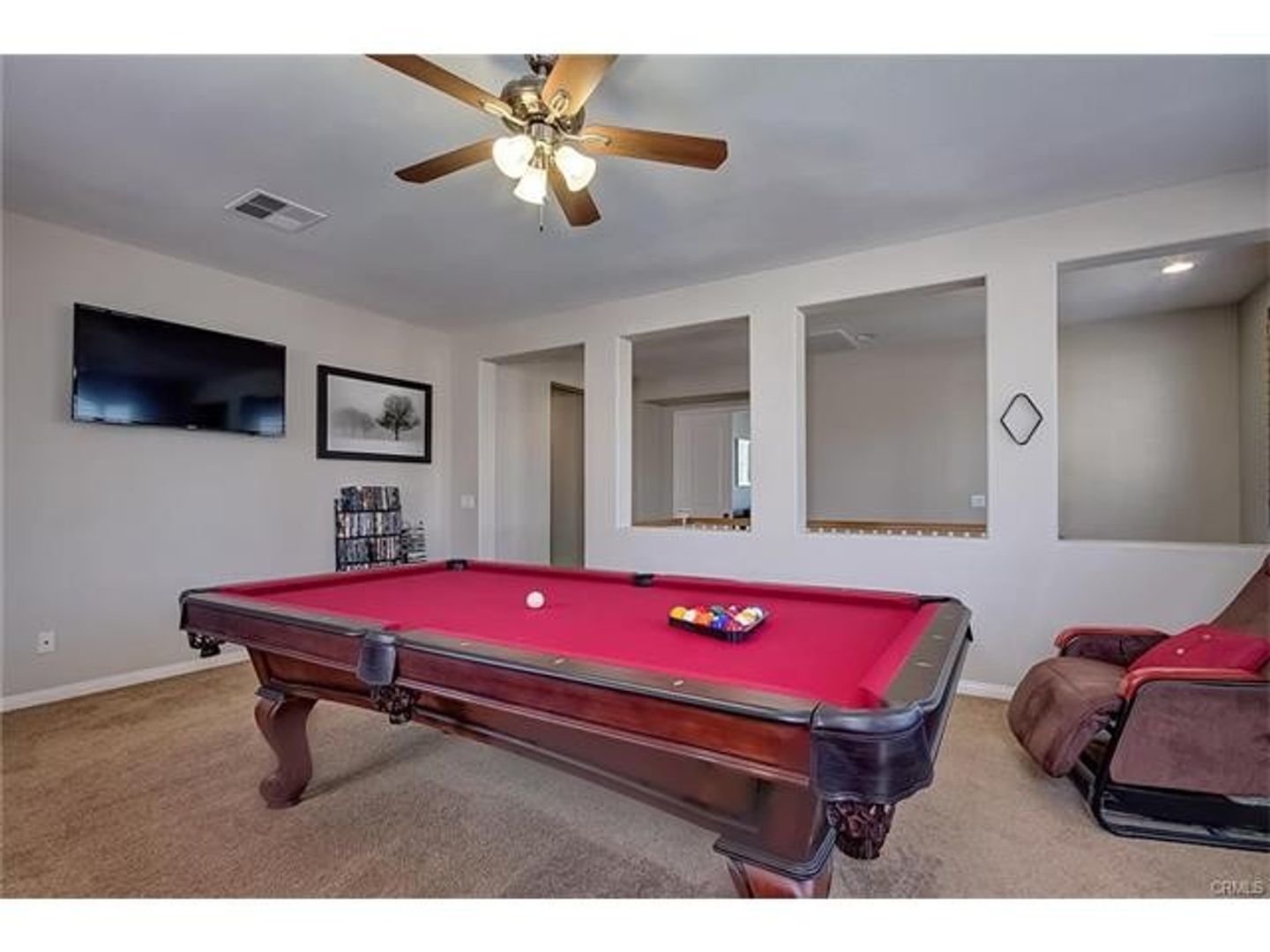5 Bed 3 Full Bath Corona Pool House property image