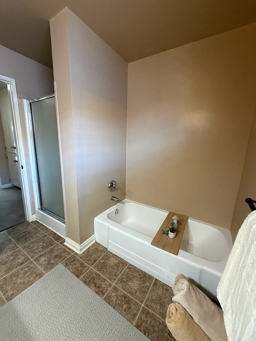 2 Bed, 1.5 Bathroom Property In Fullerton property image