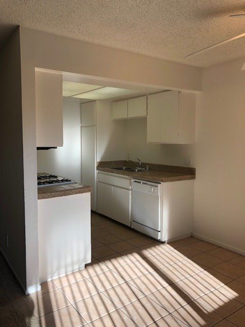 Two bedroom apartment unit close to Linda Lane and Ocean in San Clemente property image