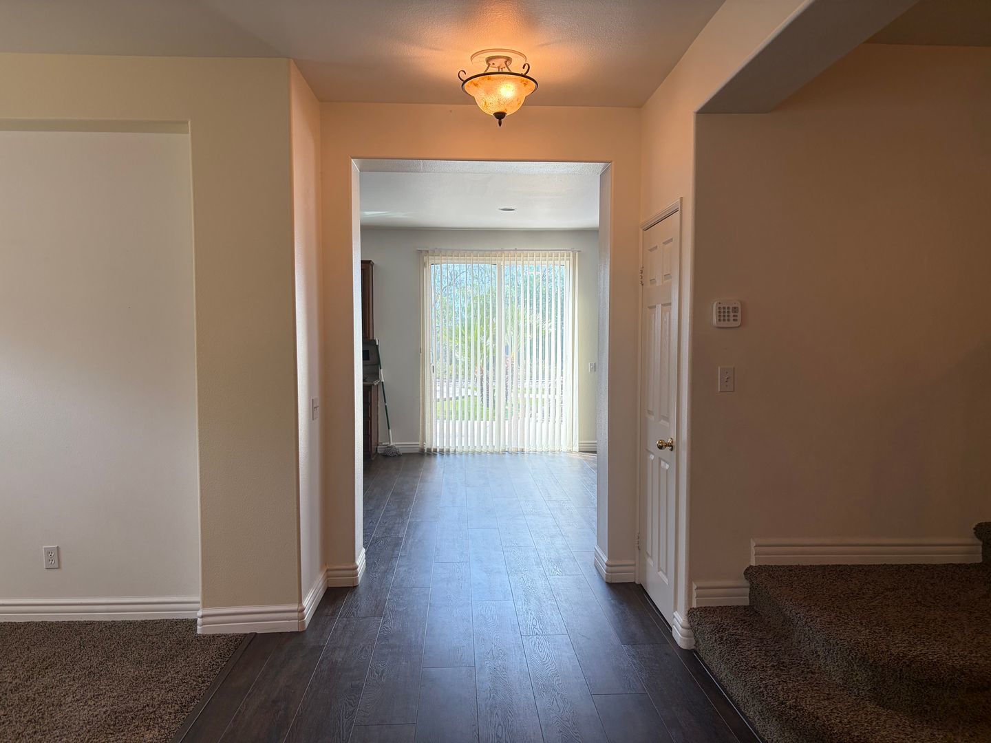LARGE BEAUTIFUL HOME WITH VIEWS IN MENIFEE!! property image