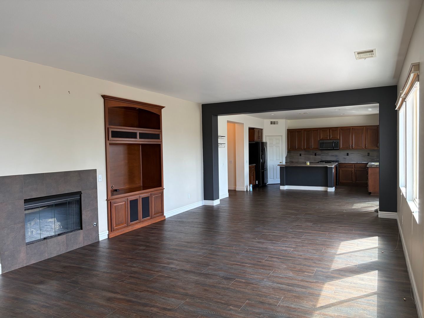 LARGE BEAUTIFUL HOME WITH VIEWS IN MENIFEE!! property image