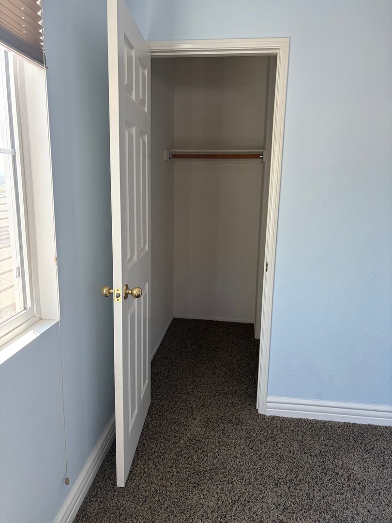 LARGE BEAUTIFUL HOME WITH VIEWS IN MENIFEE!! property image