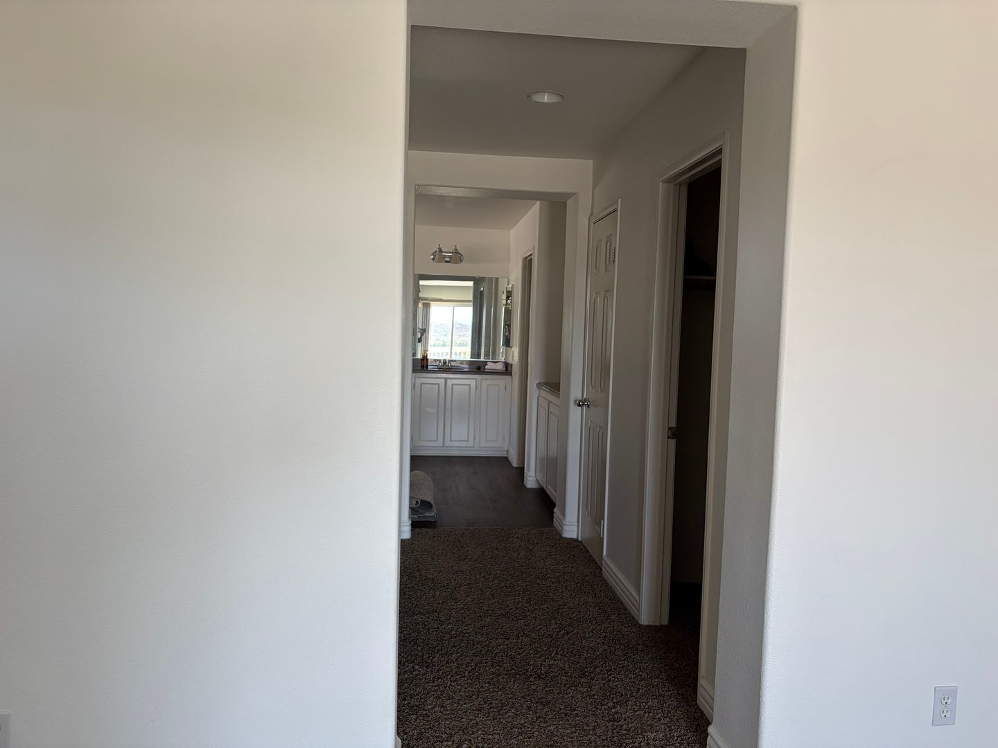 LARGE BEAUTIFUL HOME WITH VIEWS IN MENIFEE!! property image