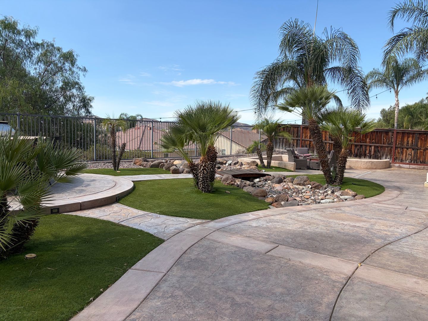 LARGE BEAUTIFUL HOME WITH VIEWS IN MENIFEE!! property image