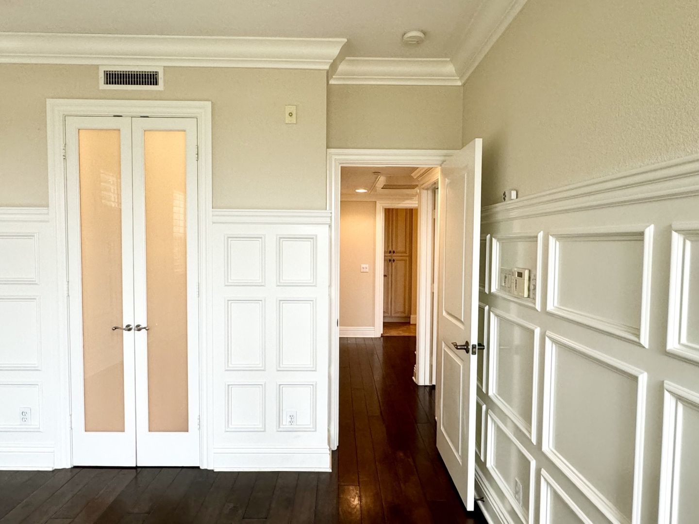 $3995.00 / 1600 sq.ft - 3 bdrm/2.5 bth Vantis Twnhse w/ panoramic view property image